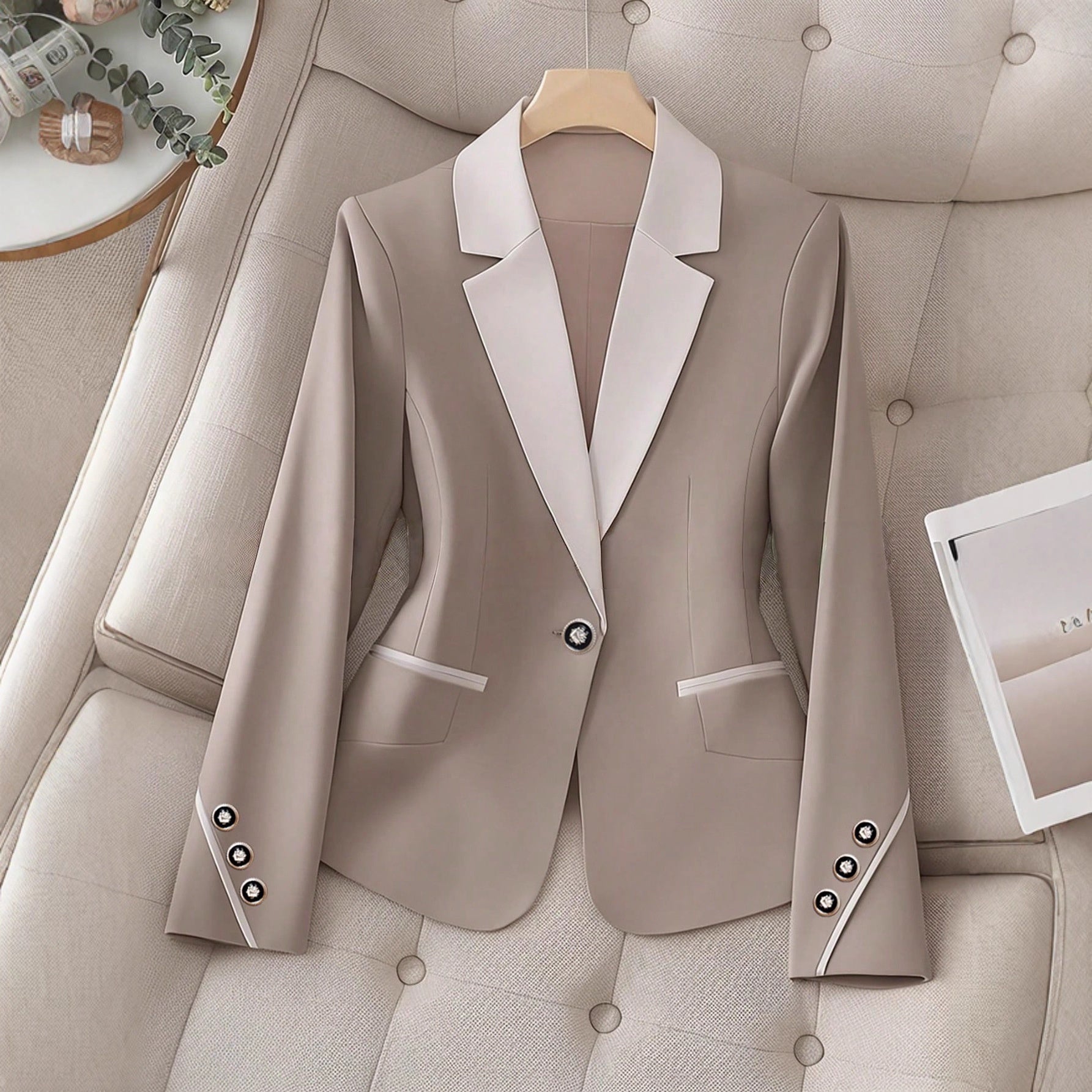 بليزر رسمي أنيق بأزرار متباينة | Professional Contrasting-Color Button Elegant Formal Blazer