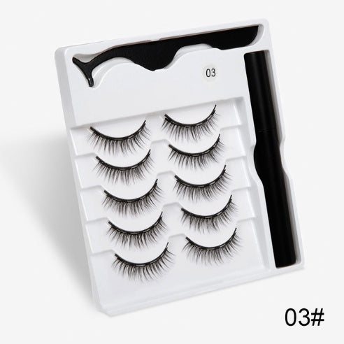 زوج رموش مغناطيسية عصرية بدون غراء | A Pair Of False Eyelashes With Magnets In Fashion
