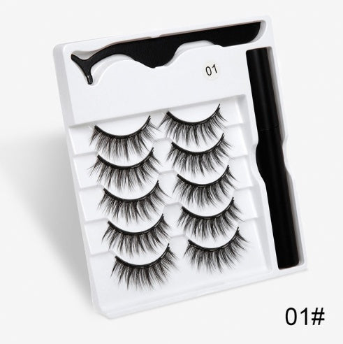 زوج رموش مغناطيسية عصرية بدون غراء | A Pair Of False Eyelashes With Magnets In Fashion