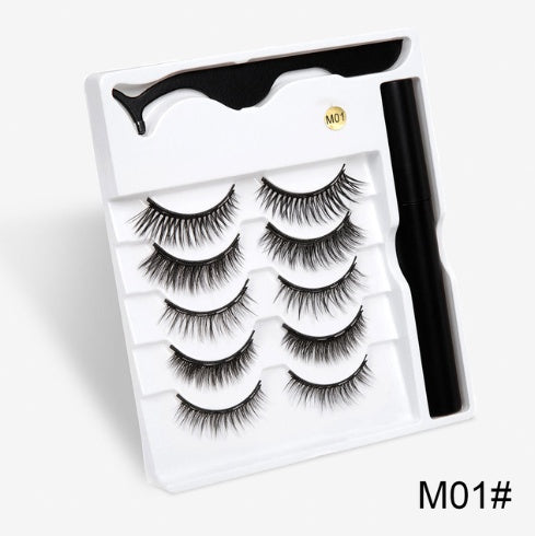 زوج رموش مغناطيسية عصرية بدون غراء | A Pair Of False Eyelashes With Magnets In Fashion