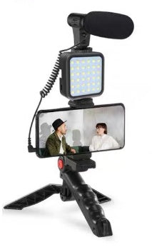 ملحقات كاميرا مع حامل ثلاثي وإضاءة | Camera Accessories With Desktop Tripod Light