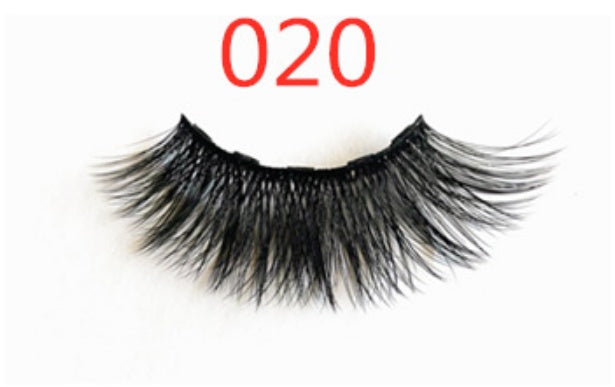 زوج رموش مغناطيسية عصرية بدون غراء | A Pair Of False Eyelashes With Magnets In Fashion
