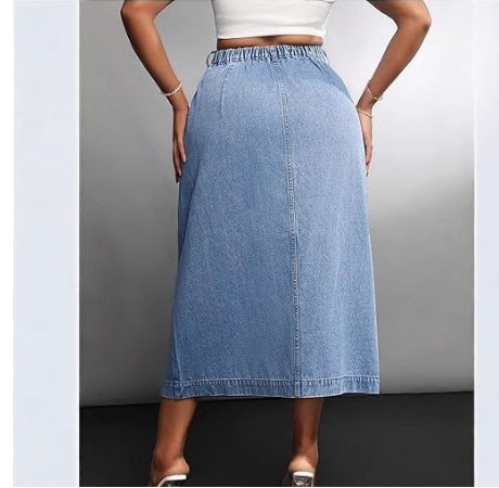 تنورة جينز نسائية أنيقة مقاس كبير بأزرار أمامية | Womens Stylish Plus-Size Denim Skirt With Button Front