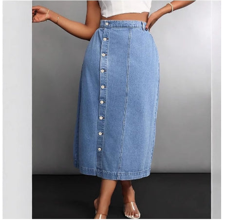 تنورة جينز نسائية أنيقة مقاس كبير بأزرار أمامية | Womens Stylish Plus-Size Denim Skirt With Button Front
