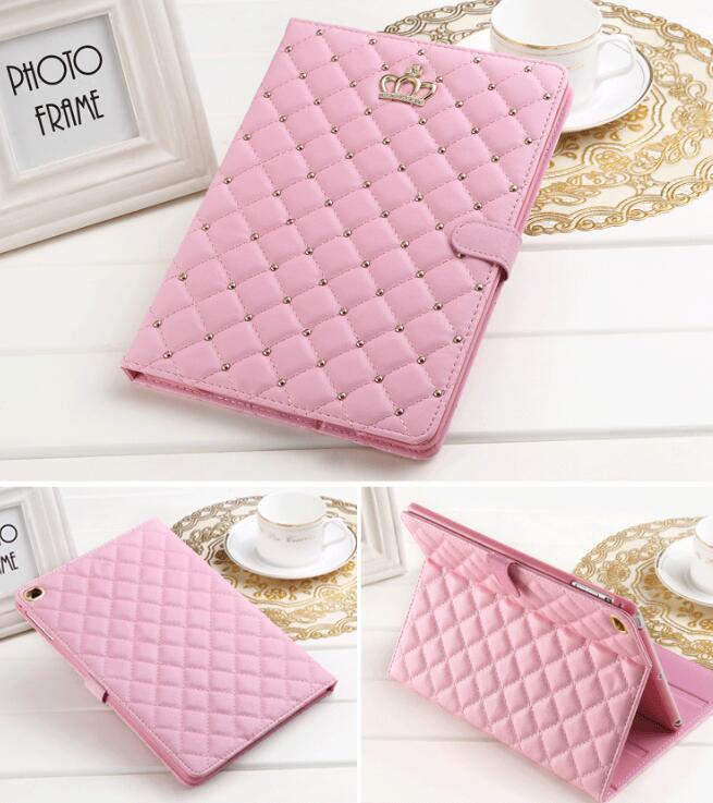 كفر آيباد بتصميم التاج جلد PU متوافق مع آبل | Compatible With Apple iPad Tablet Crown Case Cover
