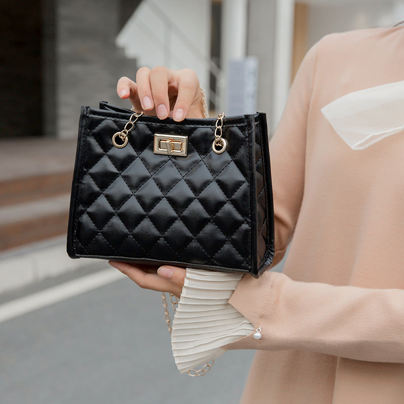 حقيبة كتف صغيرة بسلسلة بخياطة معينية مربعة للنساء | Mini Chain Shoulder Bags Rhombus Sewing Small Square Bags For Women
