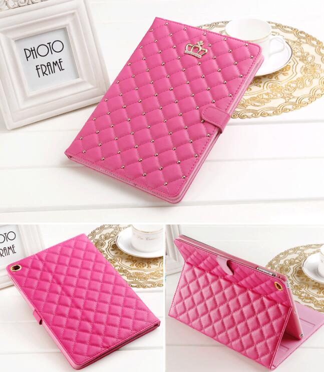 كفر آيباد بتصميم التاج جلد PU متوافق مع آبل | Compatible With Apple iPad Tablet Crown Case Cover