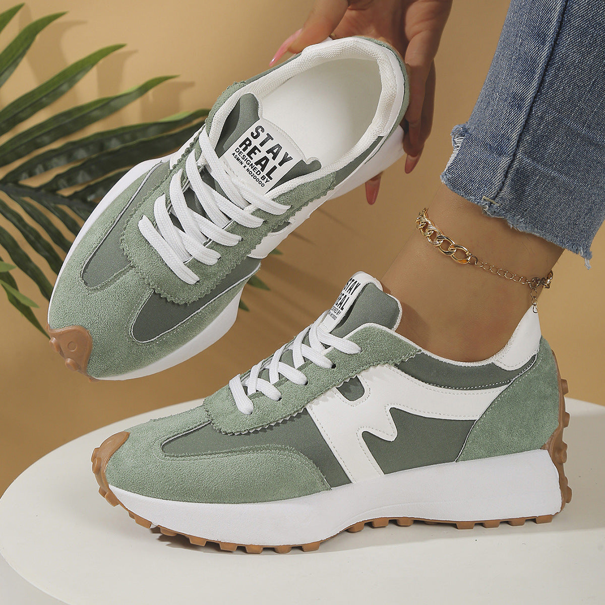 حذاء سنيكرز نسائي كاجوال بنعل سميك برباط | Womens Chunky-Soled Sneakers Lace-up Casual Shoes