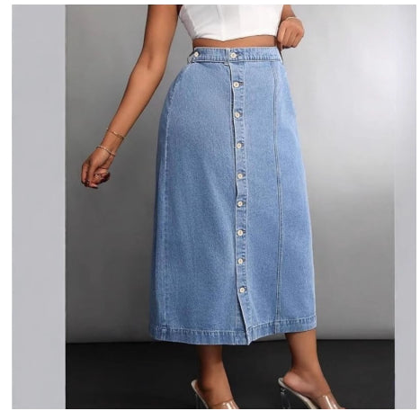 تنورة جينز نسائية أنيقة مقاس كبير بأزرار أمامية | Womens Stylish Plus-Size Denim Skirt With Button Front