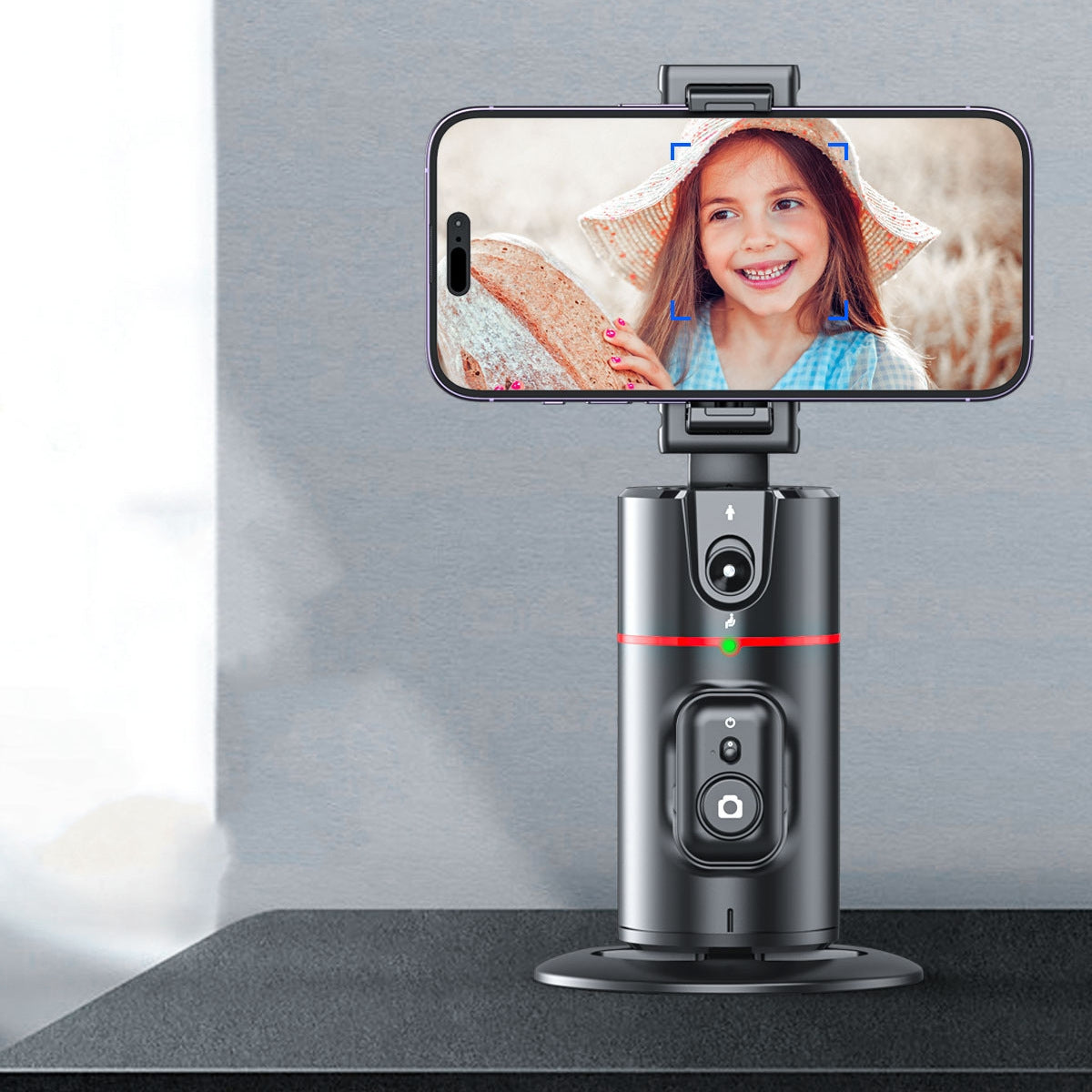برنامج ذكي مثبت AI ​​على الوجه والتتبع 360 درجة | تتبع ذكي للتعرف على الوجه بالذكاء الاصطناعي بزاوية 360 درجة ومثبت التتبع