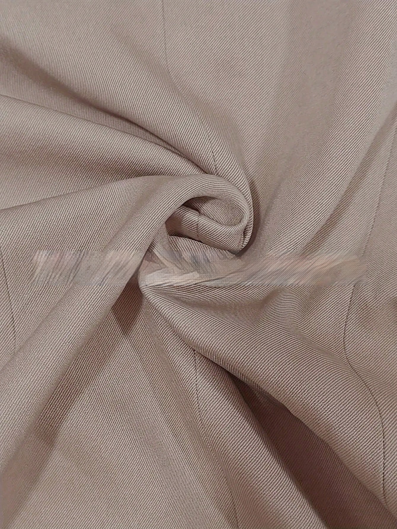 بليزر رسمي أنيق بأزرار متباينة | Professional Contrasting-Color Button Elegant Formal Blazer