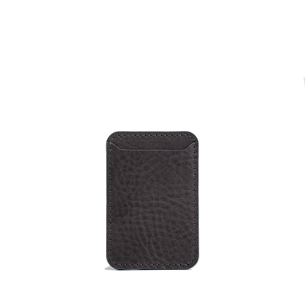 محفظة جلد طبيعي متوافقة مع MagSafe صناعة يدوية أوروبية | Full-Grain Leather Wallet Compatible with MagSafe Classic
